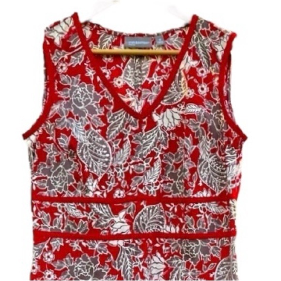 Croft & Barrow Red Sleeveless Cotton Dress With Green & Beige Floral Pattern. 10 - Picture 2 of 12